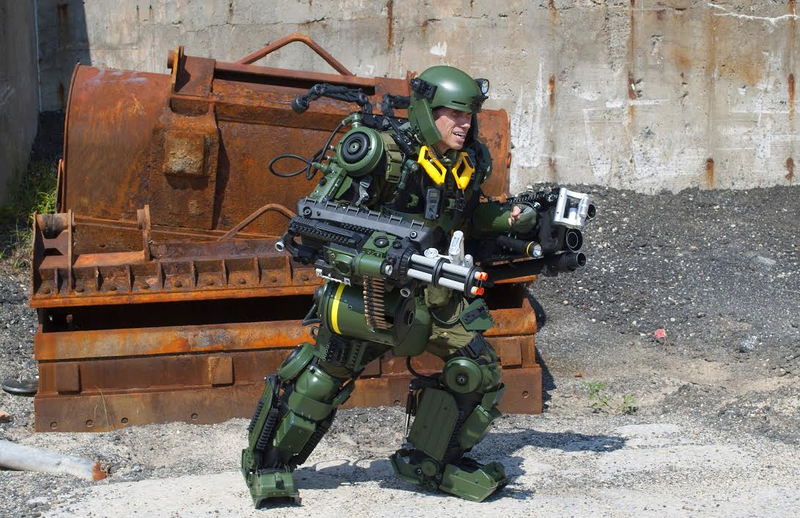 Illustration for article titled This Badass ExoSuit From Edge Of Tomorrow Is Constructed From Junk